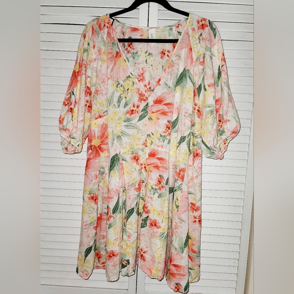 H&M Pink and Green V-Neck Puff Sleeve Sundress